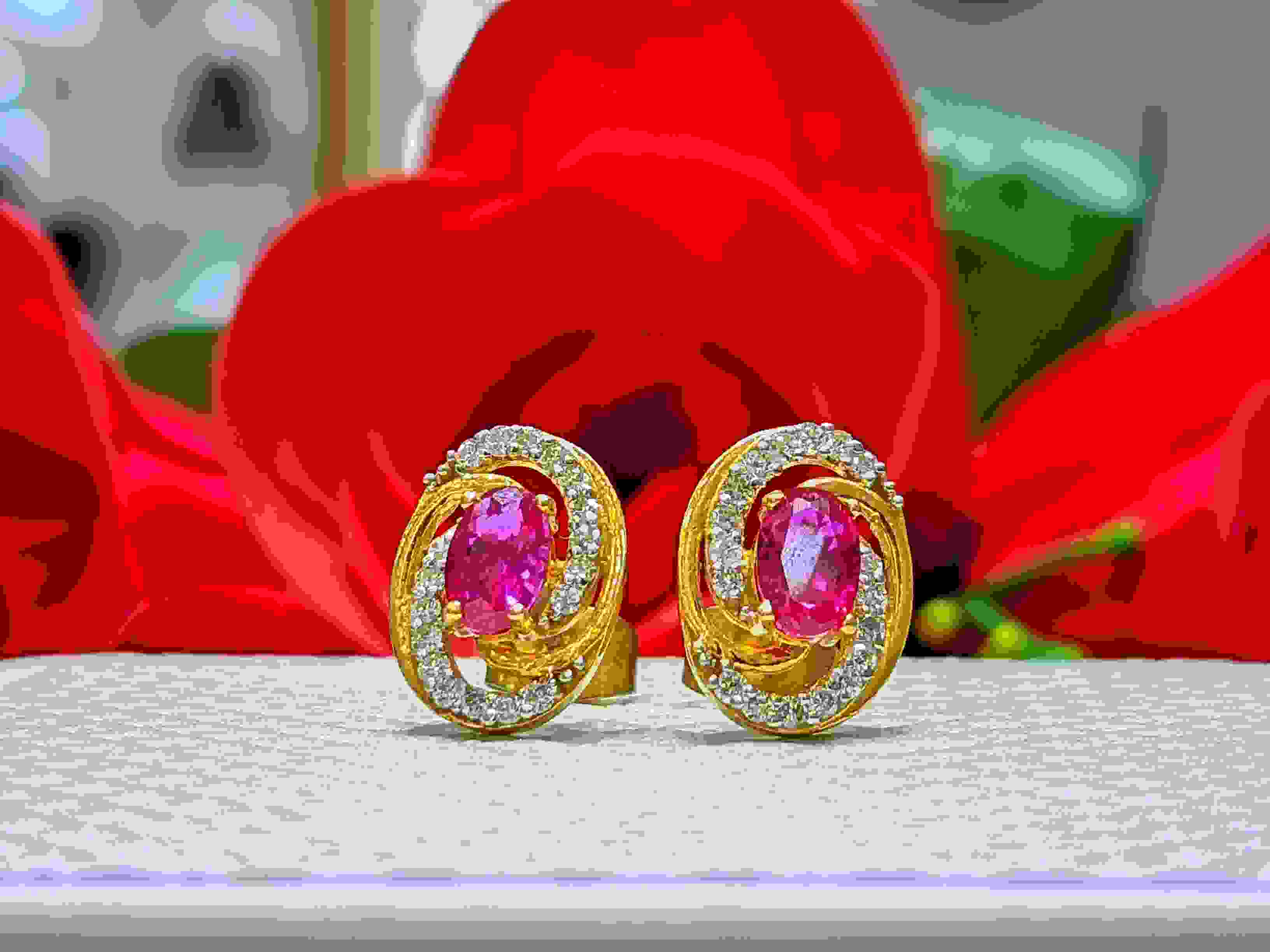 DIAMOND TOPS