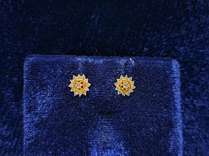 DIAMOND TOPS